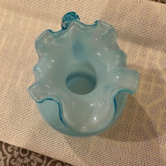 Sky Blue Ruffled Trim Blown Glass Jug With Handle / Vase Centerpiece Art Vintage - Picture 5 of 8